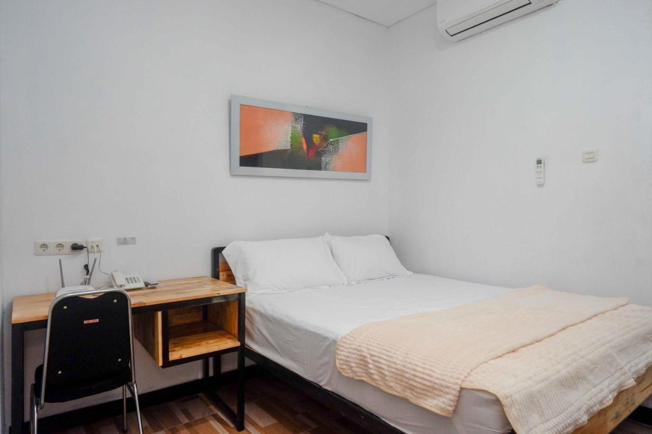 Reddoorz Plus Near Patung Kuda Undip Jatingaleh Zewnętrze zdjęcie