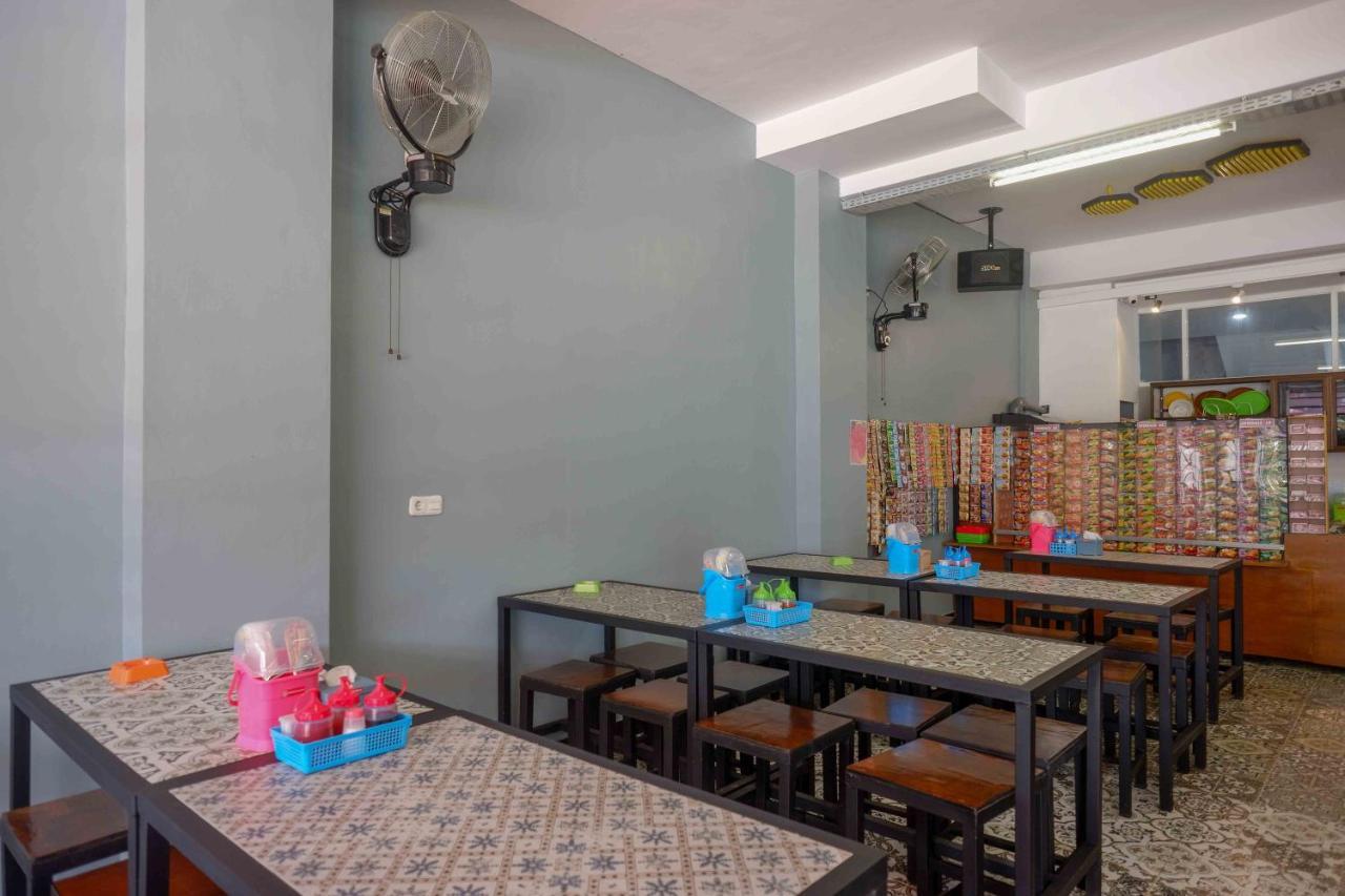 Reddoorz Plus Near Patung Kuda Undip Jatingaleh Zewnętrze zdjęcie