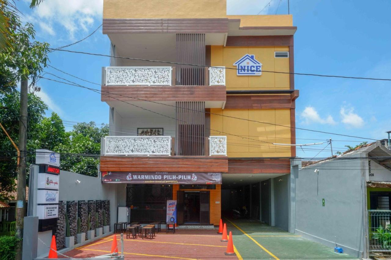 Reddoorz Plus Near Patung Kuda Undip Jatingaleh Zewnętrze zdjęcie